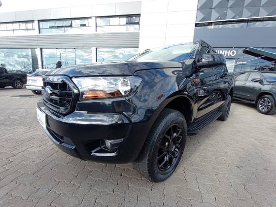FORD RANGER 2.2 BLACK 4X2 CD 16V DIESEL 4P AUTOMÁTICO FORD RANGER 2.2 BLACK 4X2 CD 16V DIESEL 4P AUTOMÁTICO